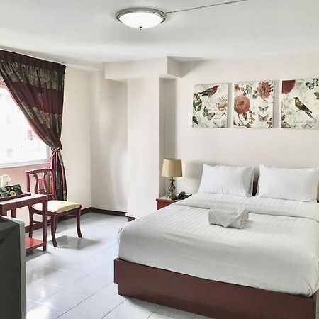 Regent Lodge Lampang Extérieur photo